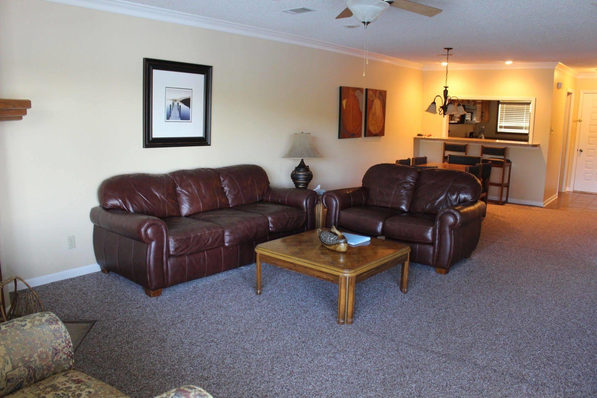 The Wharf Resort Lake Hamilton 外观 照片