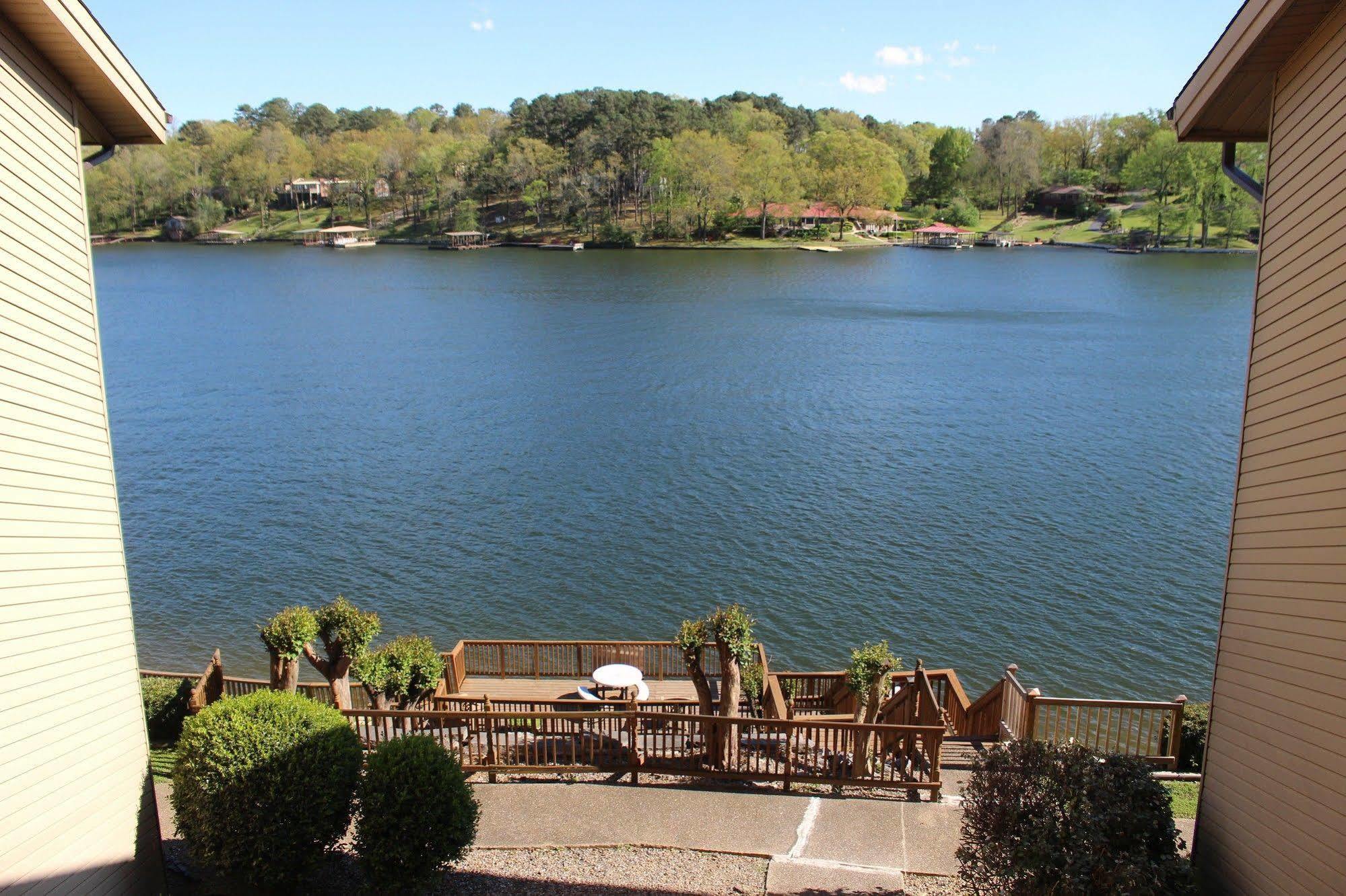 The Wharf Resort Lake Hamilton 外观 照片
